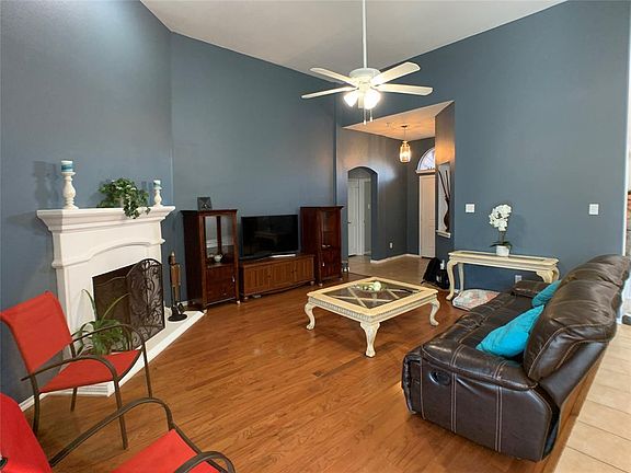 4th image of 12817 Old Macgregor Ln