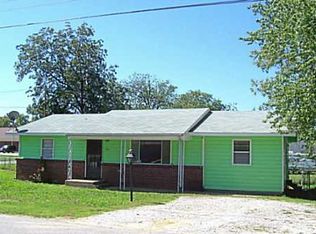 529 S Smith St, Pea Ridge, AR 72751