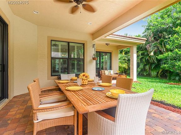 5th image of 2355 NW Diamond Creek Way