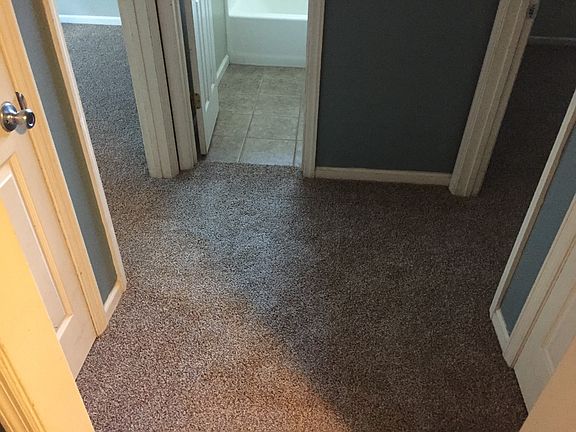 3rd image of 808 Kristen Ln