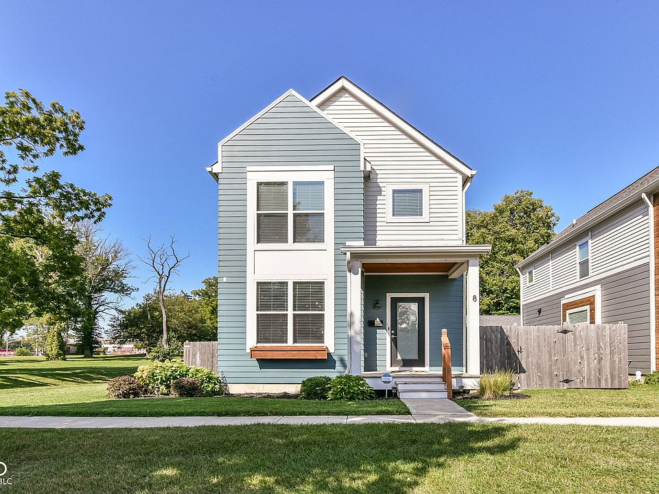 1st image of 8 Central Greens Blvd
