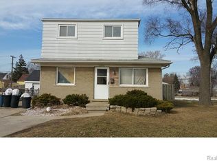 13895 Toepfer Rd, Warren, MI 48089