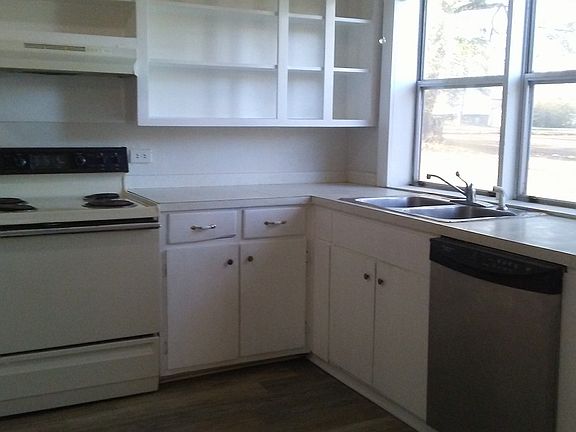 2nd image of 1707 45th Ave NE