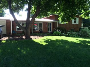 425 S Strong Ave, Spring Valley, IL 61362