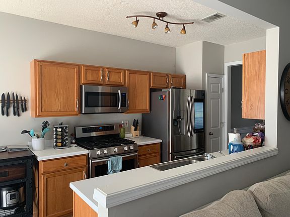 5th image of 920 Floralbank Point