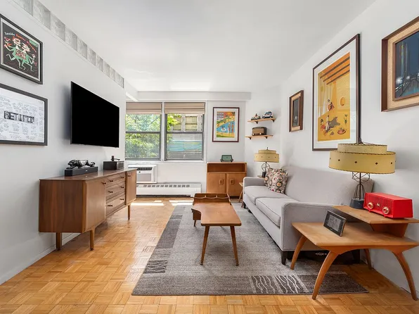 145 E 15th St APT 2C, Manhattan, NY 10003