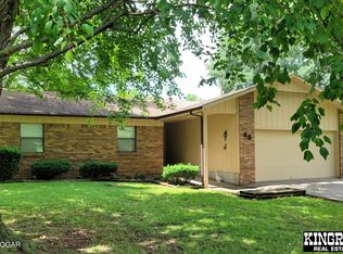 646 Oak Crst, Baxter Springs, KS 66713