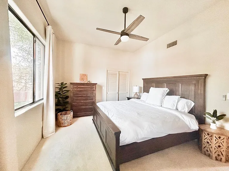5410 N Cabrillo Ct — Photo 26