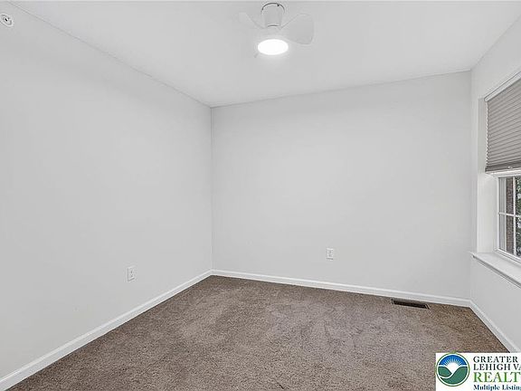 5th image of 1497 Caspian St