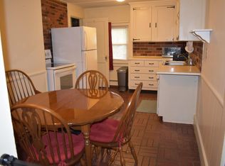 25 Sherman St, North Kingstown, RI 02852