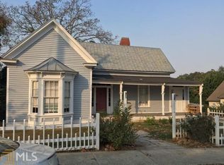 294 W Doyle St, Toccoa, GA 30577