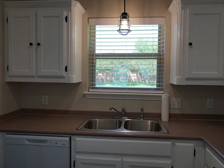 6322 Woolwich Dr — Photo 9