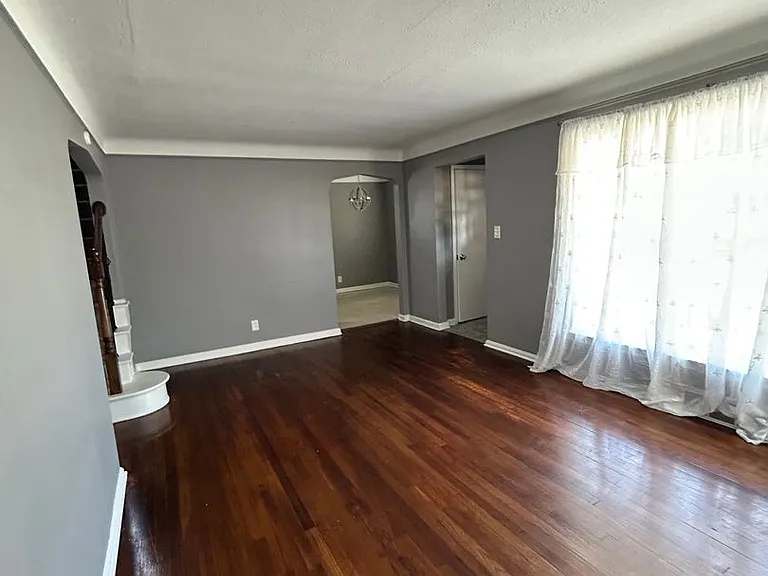 4126 Hinsdale Rd — Photo 31