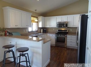 1040 Lecuyer Dr, Stillwater, MN 55082