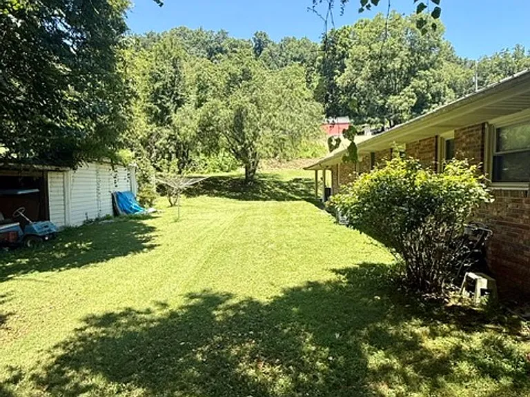 2529 McLean Rd — Photo 9