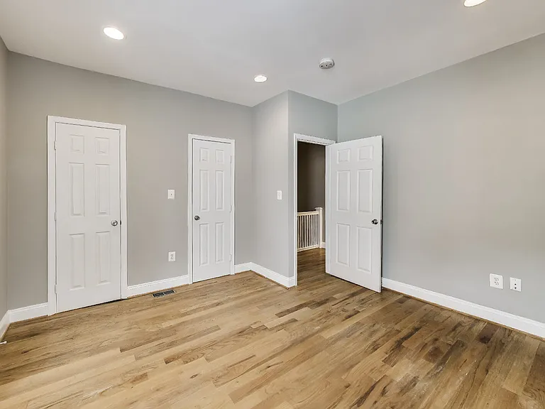 1917 Lincoln Rd NE — Photo 11