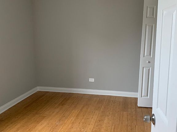 4th image of 1149 E 72nd St #1