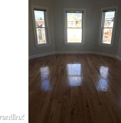 87 Central Ave. #3 Medford Shared Unit Photo 5