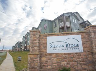 2004 Sierra Commons Rd #323, Dickinson, ND 58601