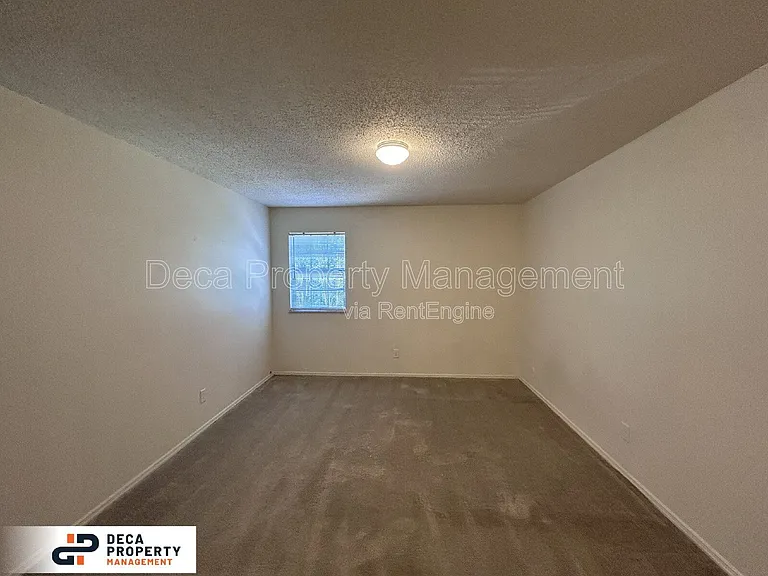 10048 Squire Meadows Dr #5 — Photo 9