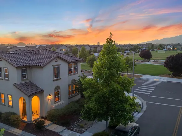 5401 Kaitlyn Place, Rohnert Park, CA 94928