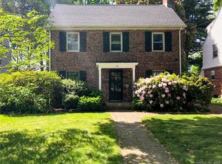 25 Pelham Rd, West Hartford, CT 06107