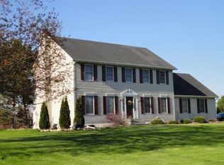 4294 Tanglewood Trl, Saint Joseph, MI 49085