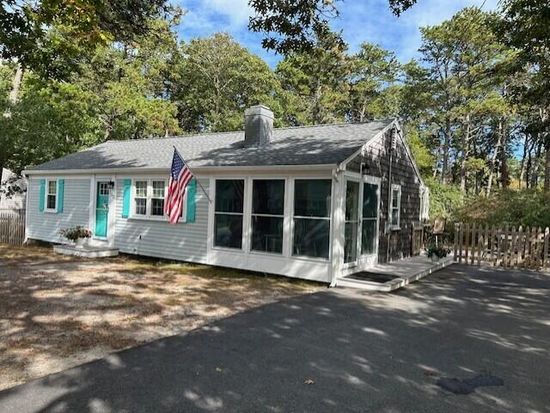 52 Beachplum Lane, Dennis Port, MA 02639