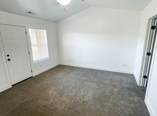 1574 N Venetian Way, Saratoga Springs, UT 84045