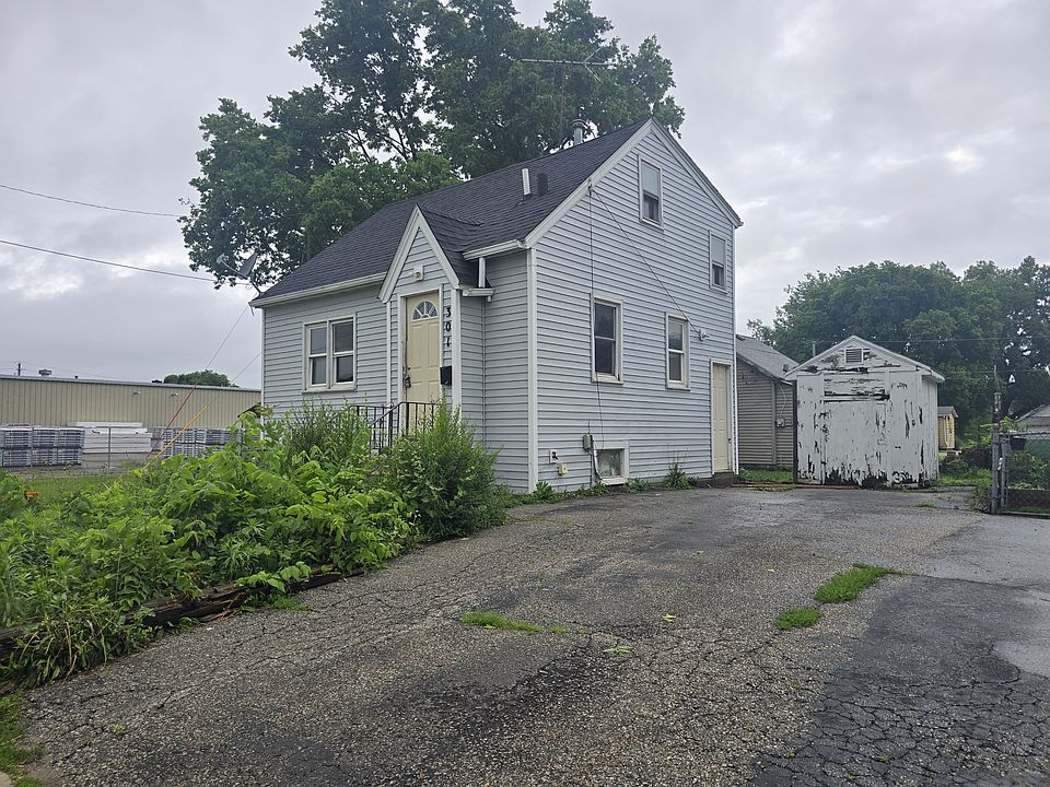 1st image of 301 Rath St
