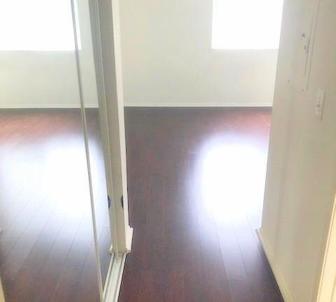 2nd image of 1735 Peyton Ave #2299