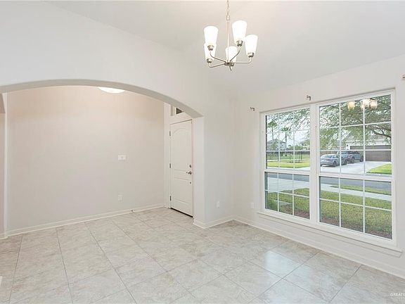 3rd image of 14337 Chalk Ridge Dr