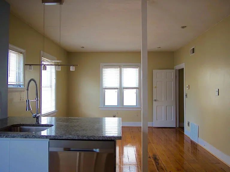 12 Africa St #2 — Photo 6