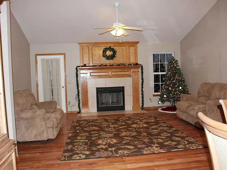 4403 Quarry Ln — Photo 7
