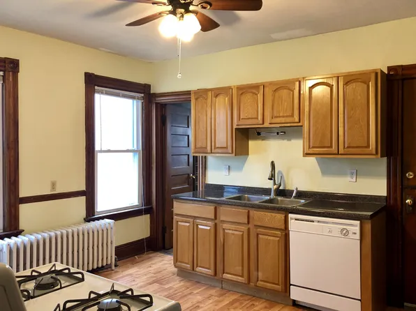 149 S Highland St #2, West Hartford, CT 06119