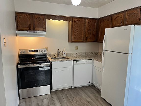 2nd image of 3149 Hulbert Ave #3149