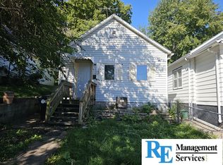 1728 S 8th St, Omaha, NE 68108