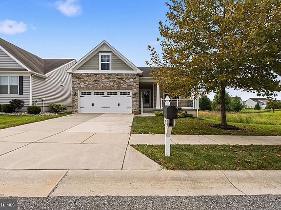 2nd image of 158 Silver Maple Rd
