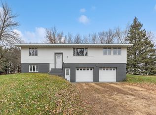 1036 190th St, Baldwin, WI 54002