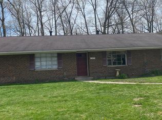 1381 Forest Glen Dr #3, Cuyahoga Falls, OH 44221