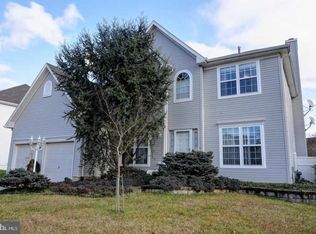 109 Creekwood Dr, Bordentown, NJ 08505