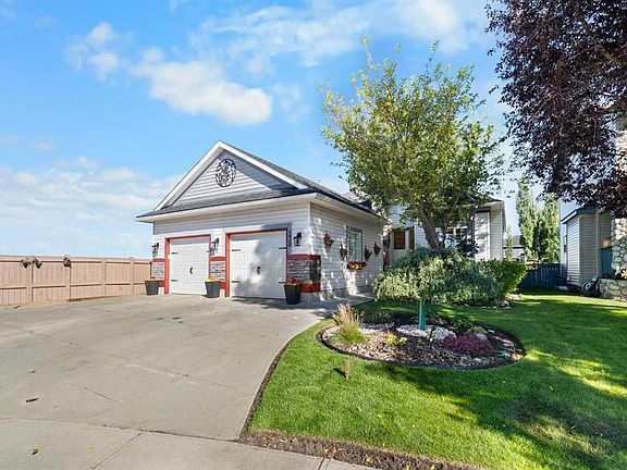 2nd image of 238 W Chaparral Pl SE