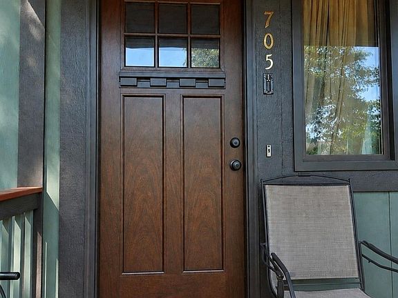 2nd image of 705 Estes Ct
