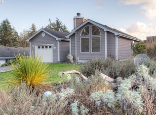 1540 7th Dr, Hammond, OR 97121