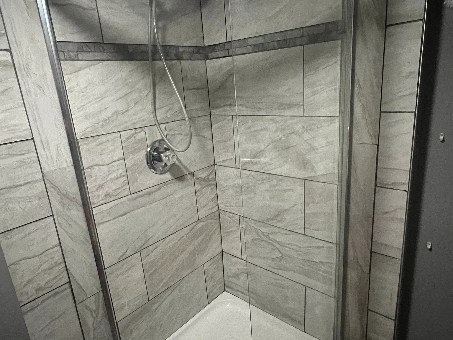 1 bed, 650 sqft, $1,050 — Photo 1