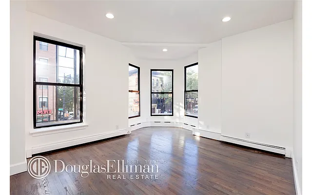 Rented by Douglas Elliman | media 24