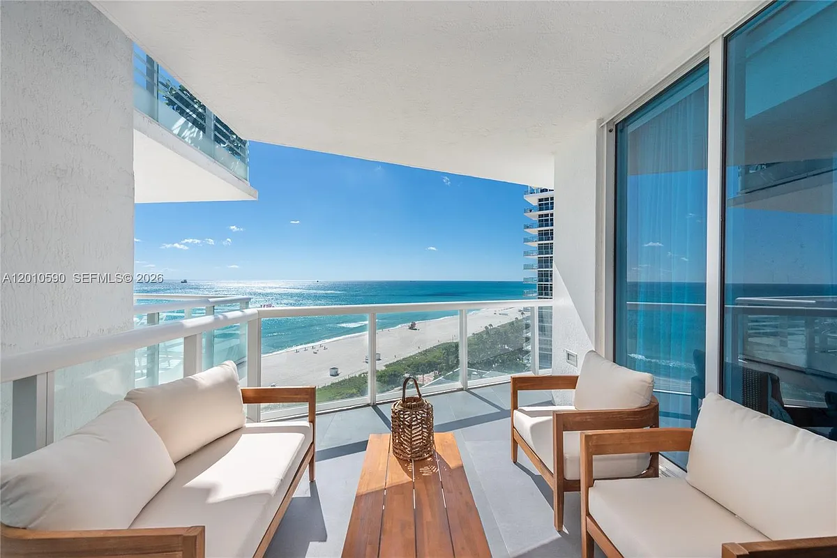 Building Photo - 3801 Collins Ave #1502