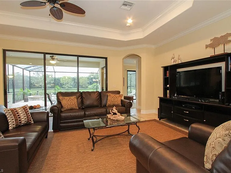 3122 Aviamar Cir — Photo 3