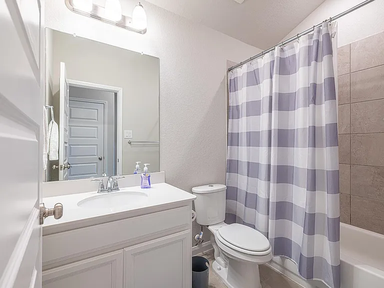17705 Hanson Ridge Dr — Photo 27