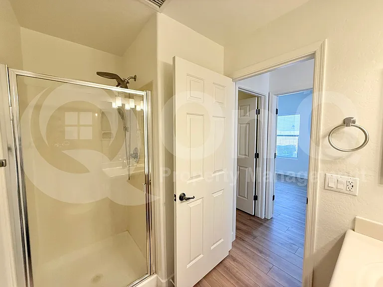 1813 S 123rd Dr — Photo 18